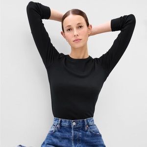 Gap Modern T shirt NWT size Small Tall